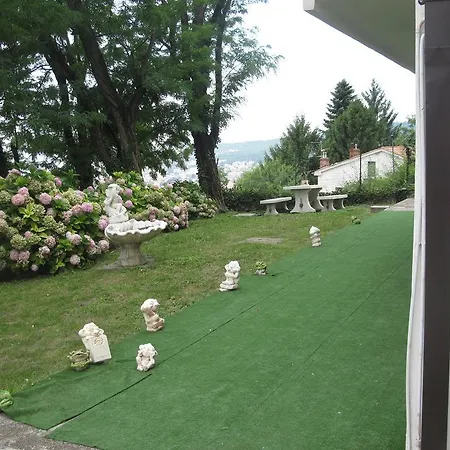 Oda ve Kahvaltı Quiete Padriciano
